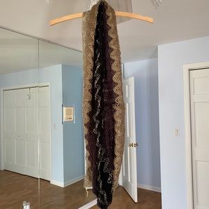 NWOT Winter Knit Infinity Scarf Metallic Threading